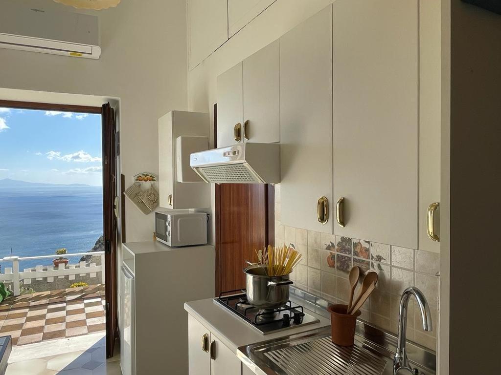 Apartmán Casa Enzo Con Vista Mare Amalfi Exteriér fotografie